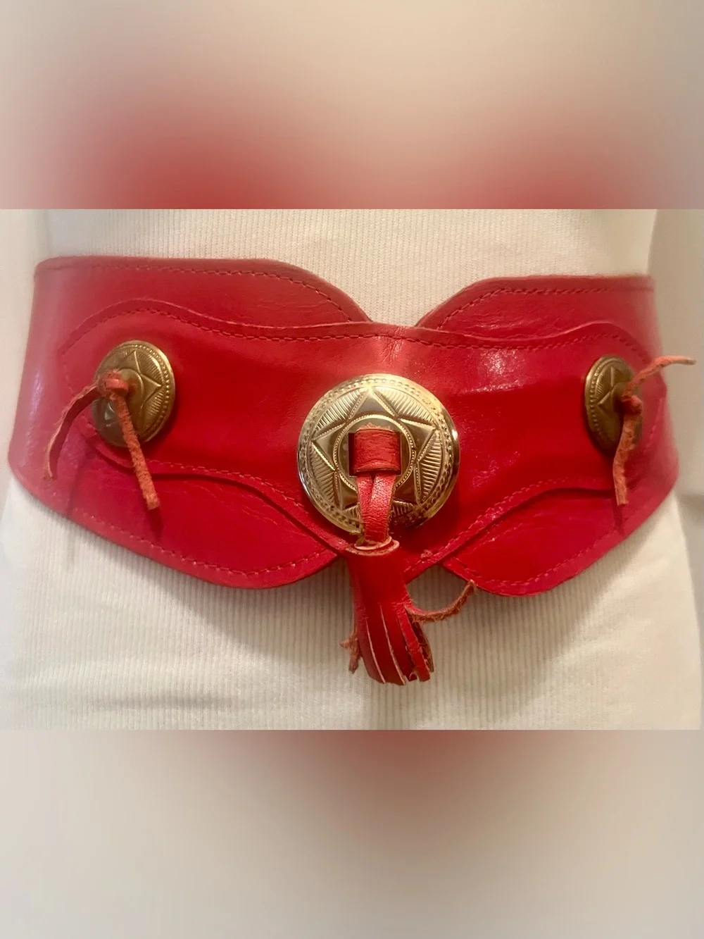 Vtg Leather Western Red belt tassel & gold tone conchos ADJUSTABLE RARE